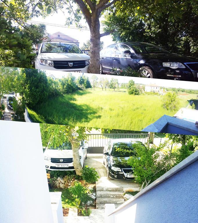 Guest House Ilic Loborika Exterior photo